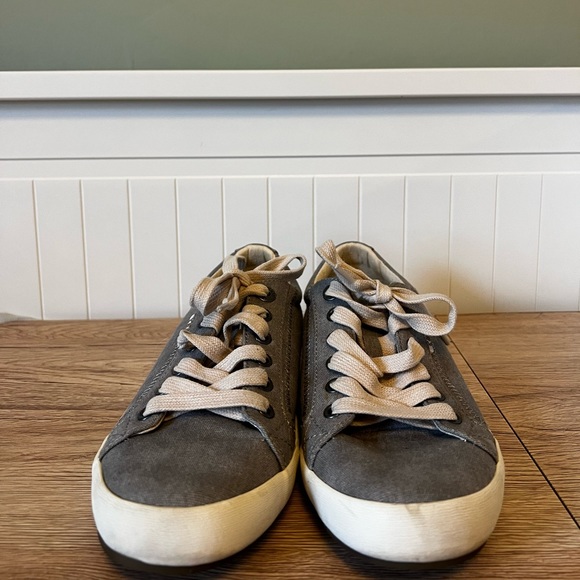 Taos Footwear Star Sneakers - Picture 3 of 7